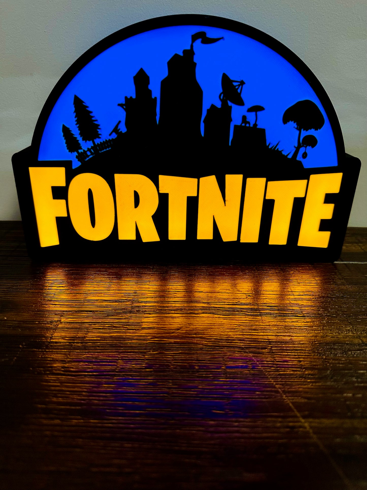 Fortnite Light Up Sign - Unique Wall Art Decoration - USB powered