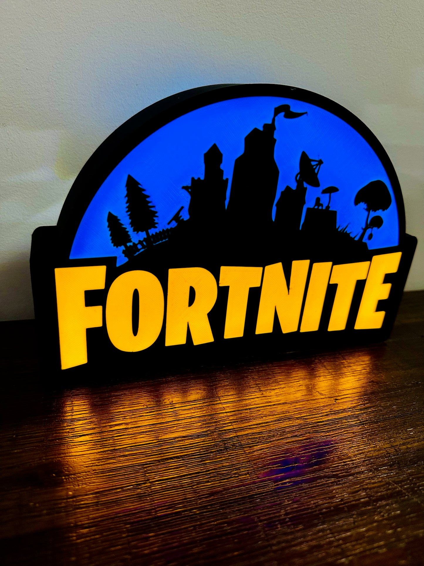 Fortnite Light Up Sign - Unique Wall Art Decoration - USB powered