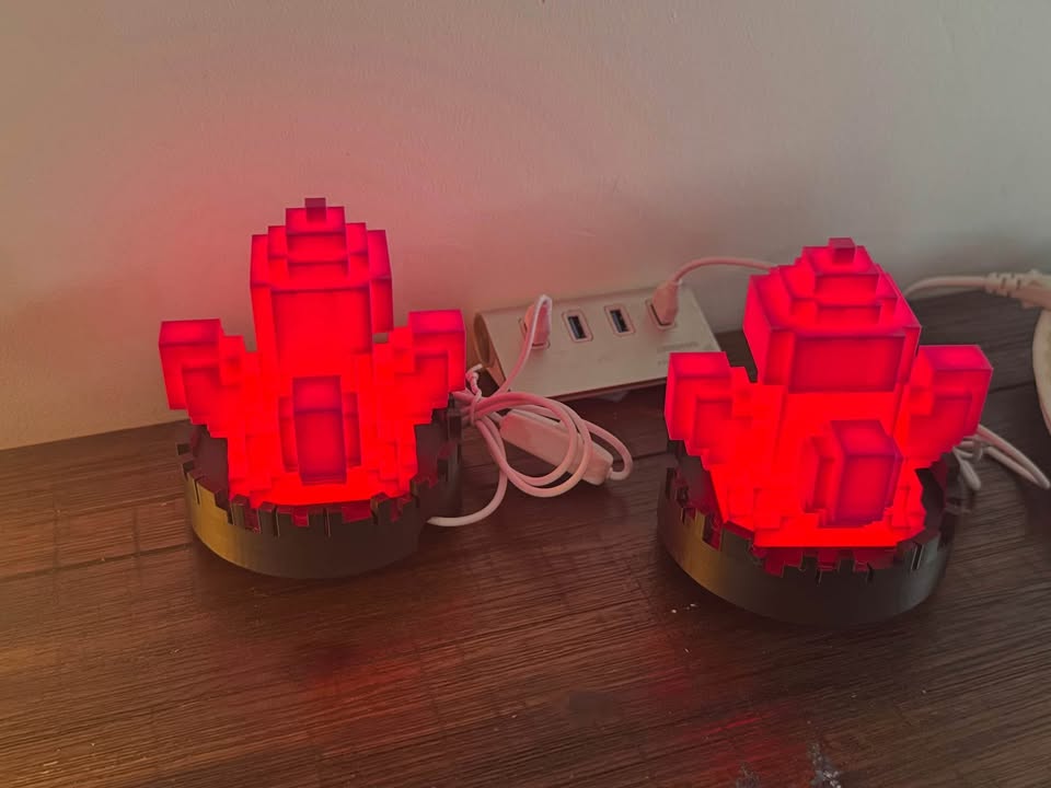 Minecraft: Gem/Crystal Light - LED Lit Night Light / Lamp - Desk/Bench Decoration
