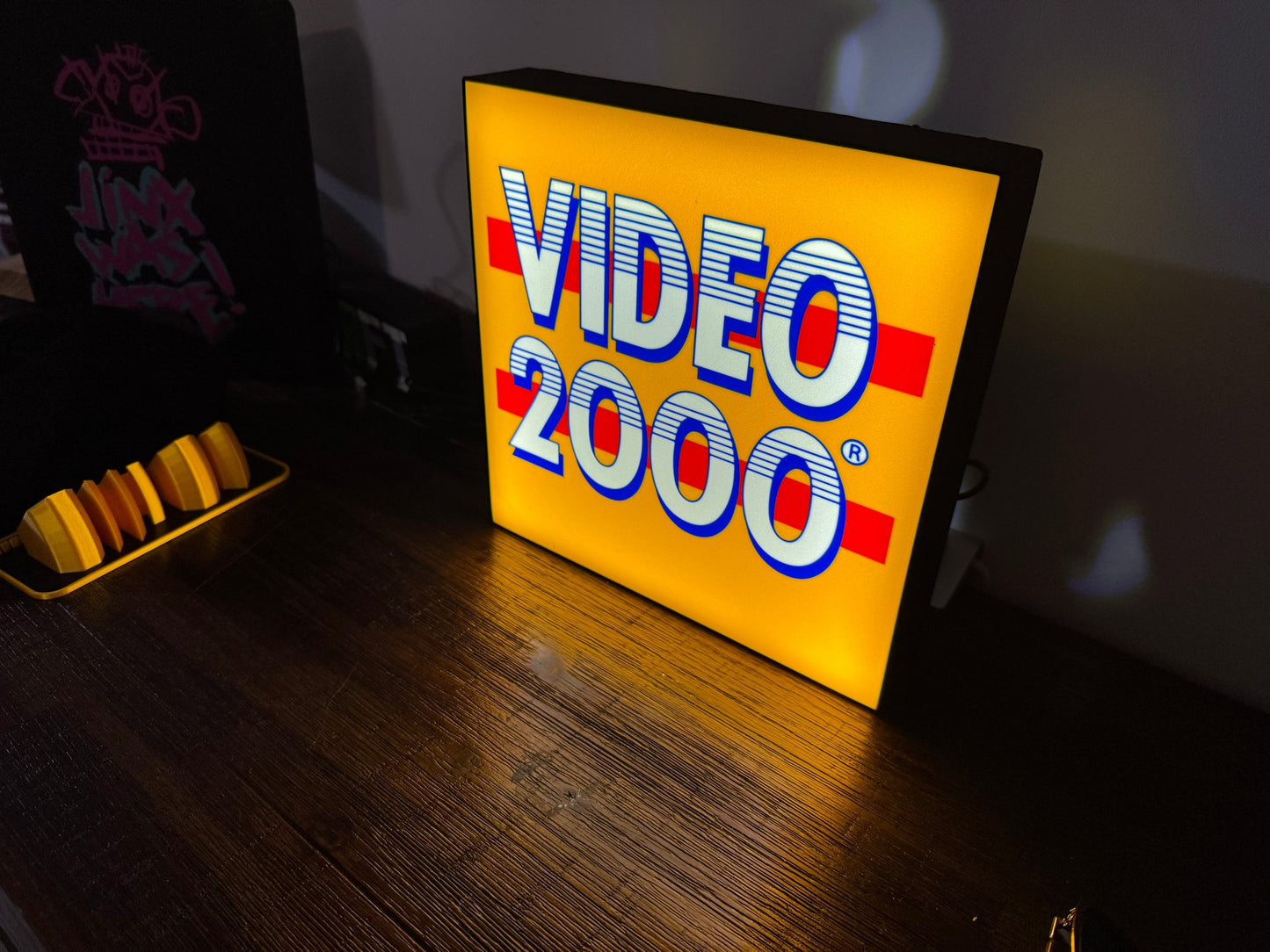 Video 2000 Illuminated LED Sign, USB-Powered Night Light