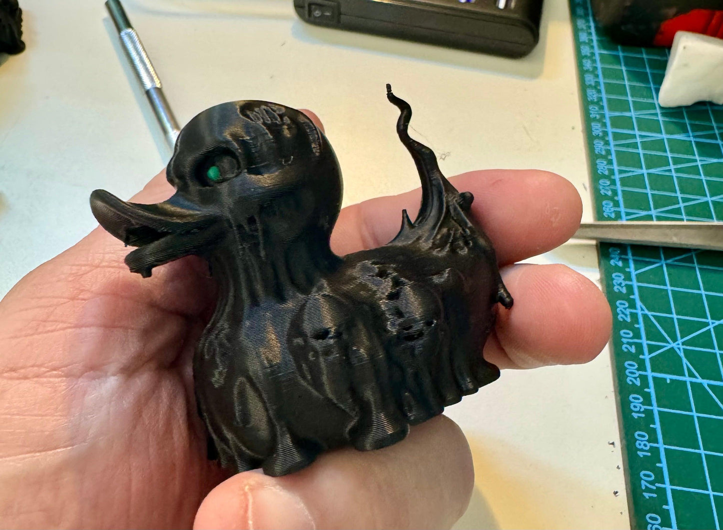 Halloween Duck! Black and wet-look finish and green eyes! - Michael's 3D World