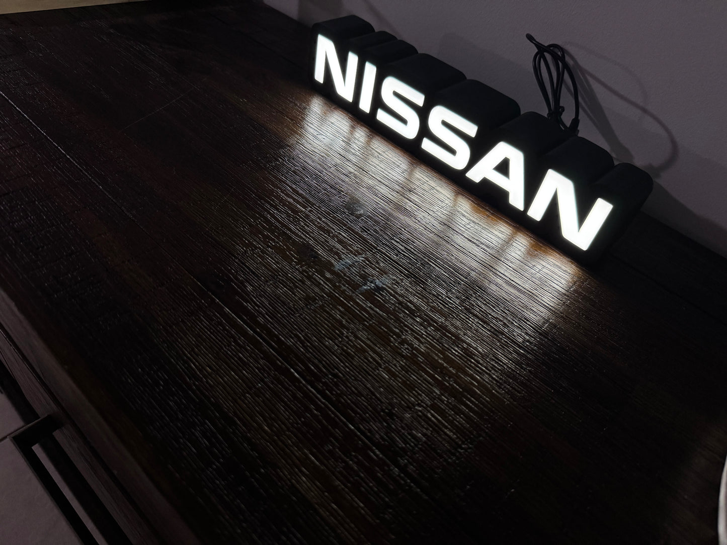 Nissan Logo - Light up sign - USB Powered