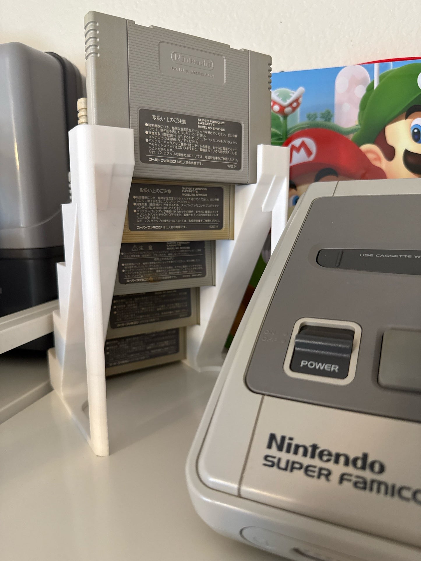 Super Nintendo/Famicom SNES Cartridge Game Stand to suit PAL Games