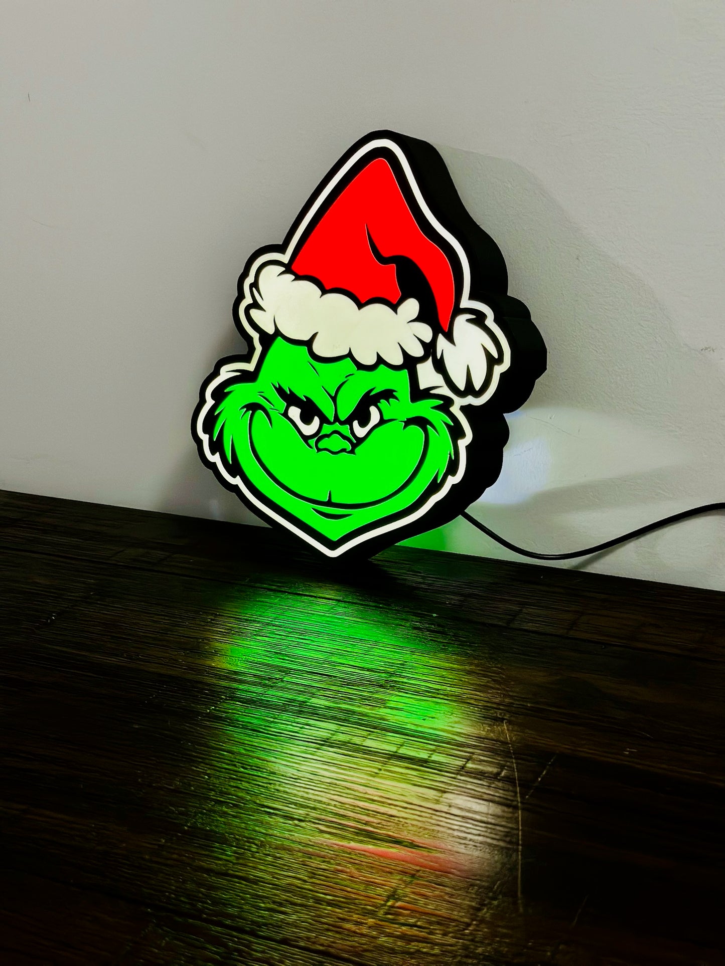 Grinning Grinch Christmas Light Up Decoration / Wall Art - USB Powered