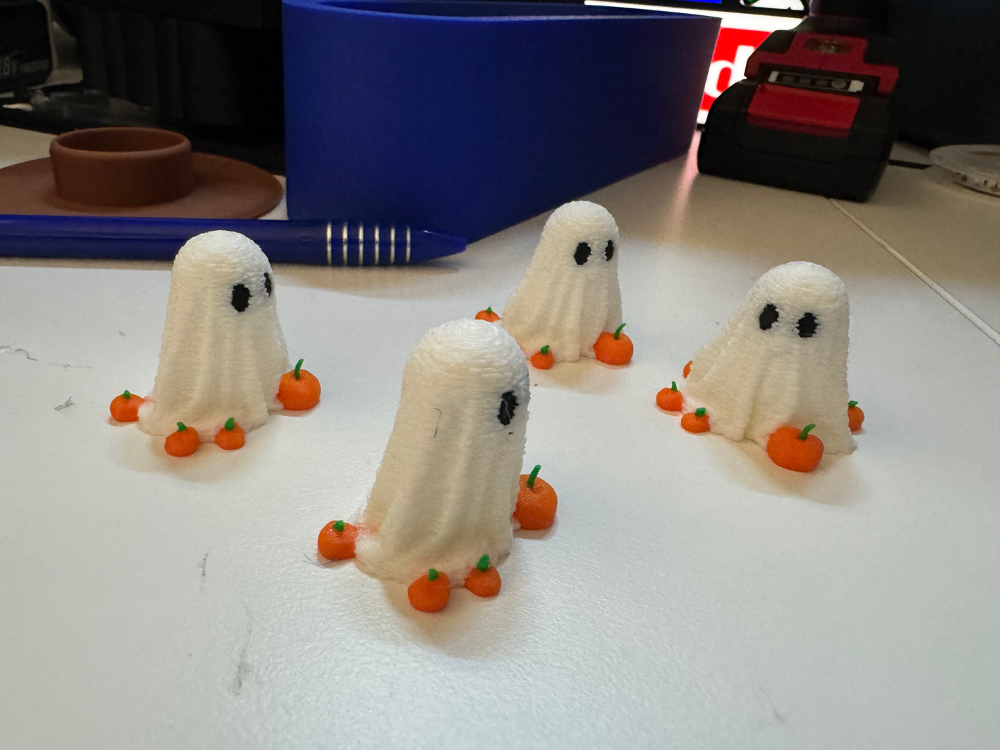 Halloween Miniature Figurine: Ghost with Pumpkins - Michael's 3D World