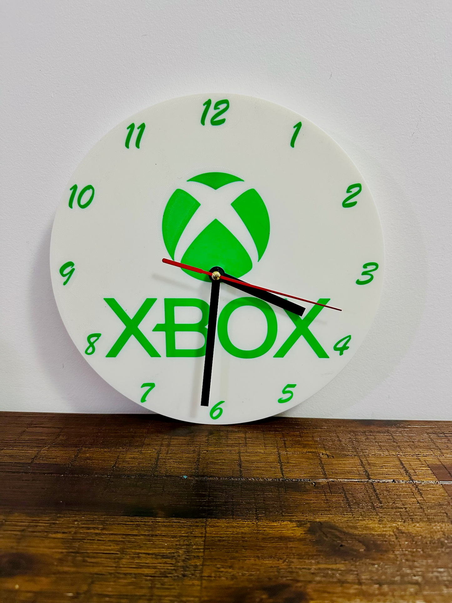 Xbox Clock - Silent Mechanism and easy to hang