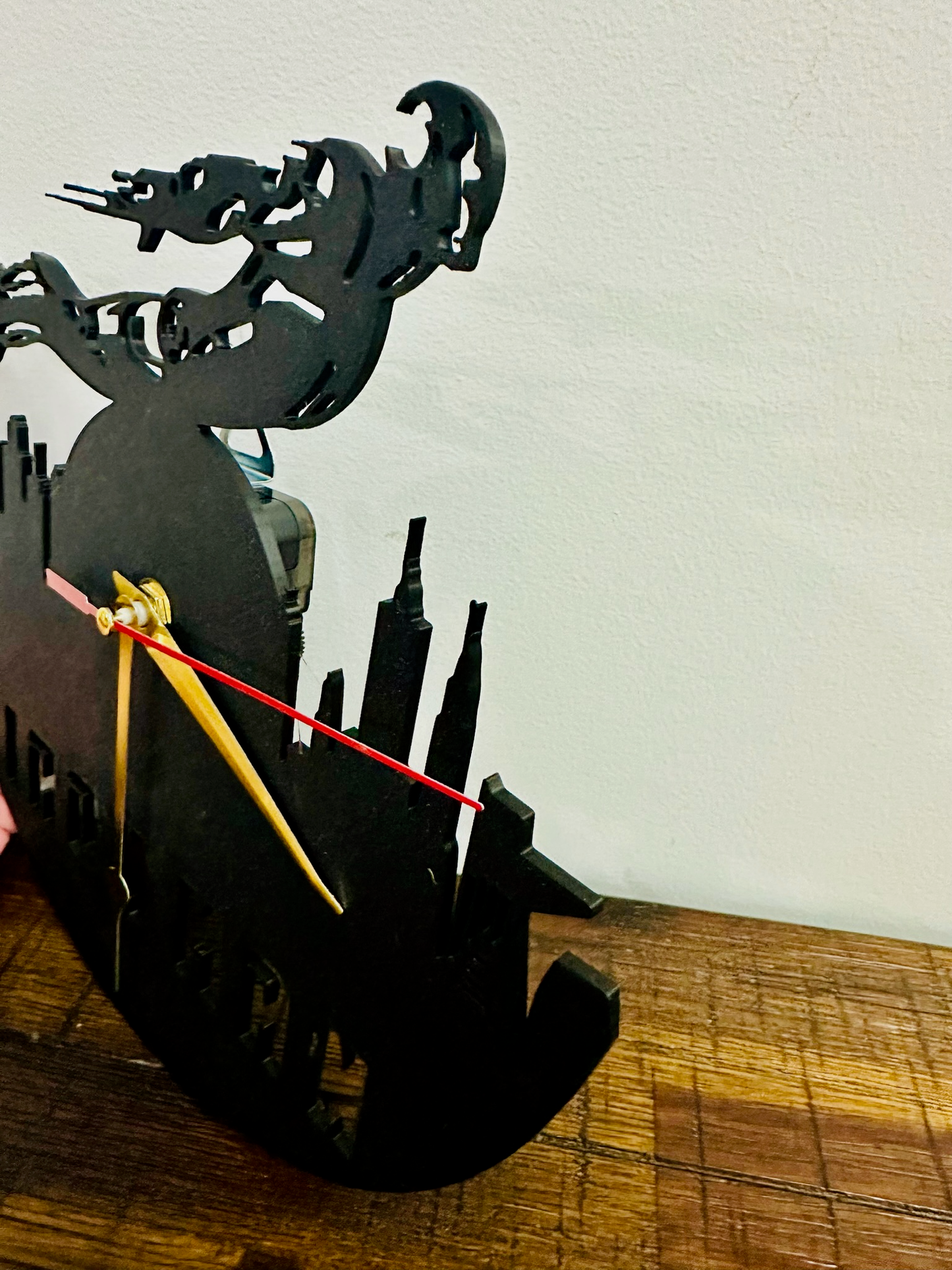 Flying Iron Man Clock - Silent Mechanism and easy to hang!