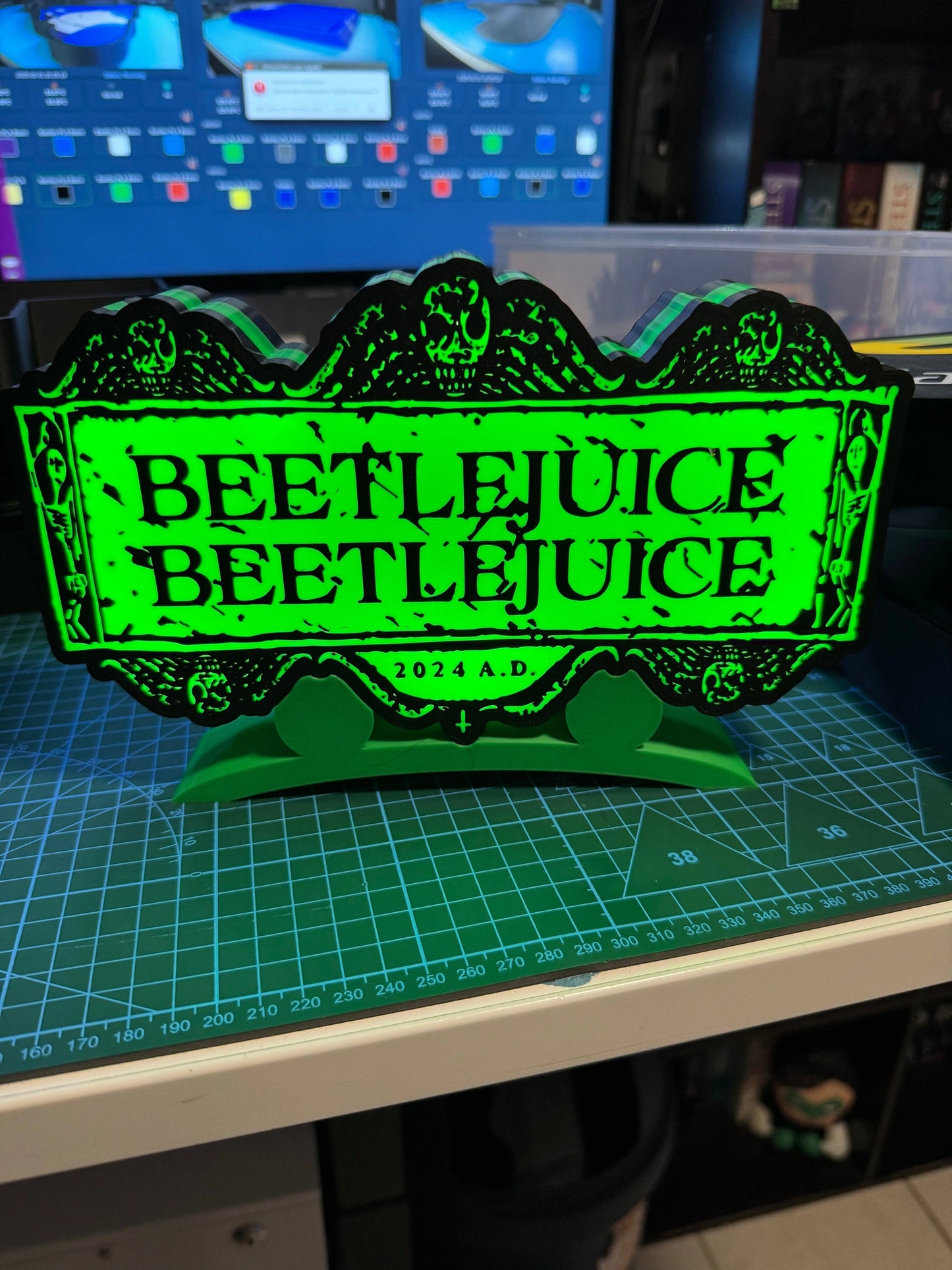 Beetlejuice, Beetlejuice - Vivid Bright Green - Light Up Sign / Night Light - USB Powered - Michael's 3D World
