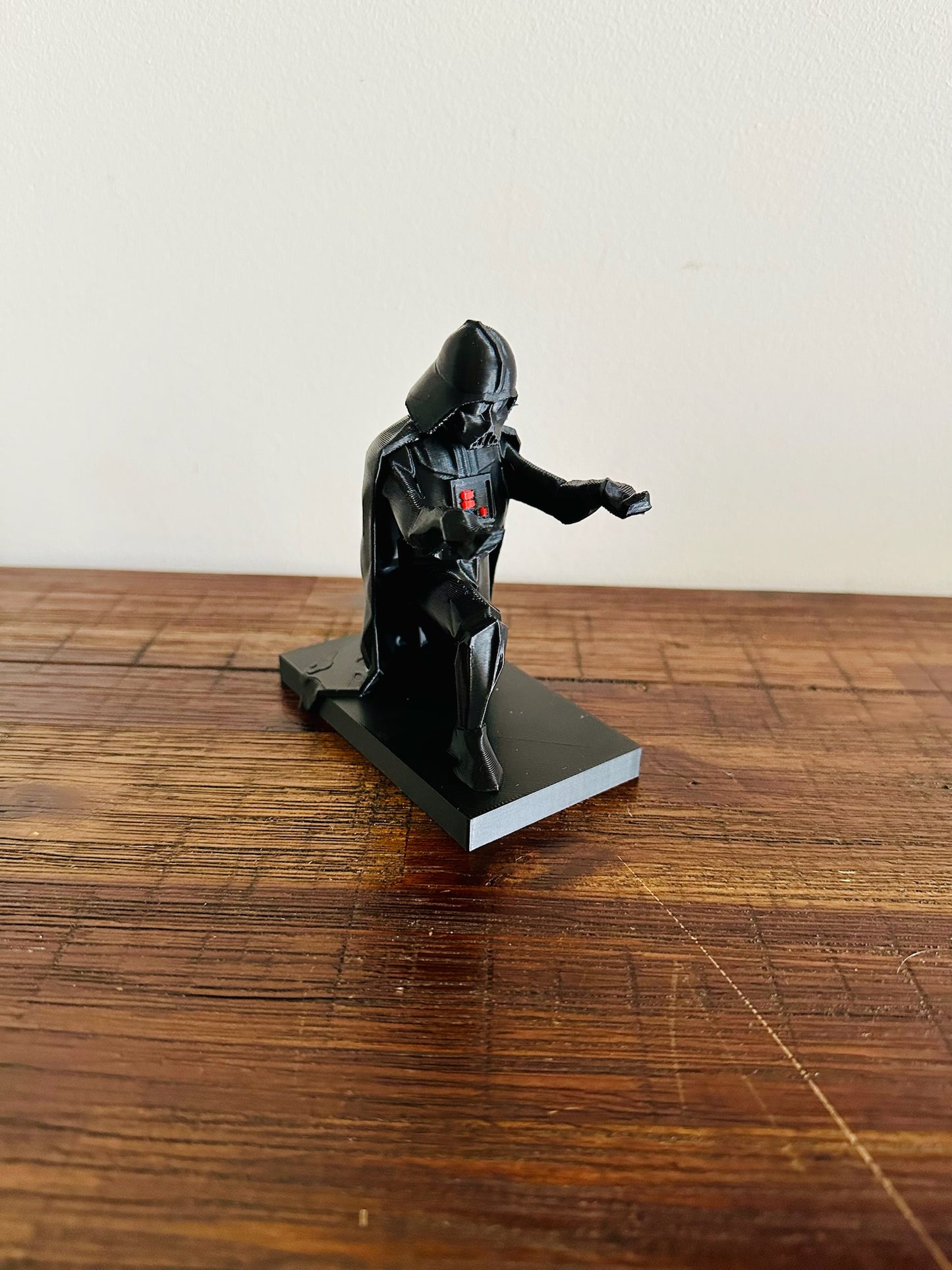 Kneeling Darth Vader - Pen Holder - The Force at Your Desk! 🖋️