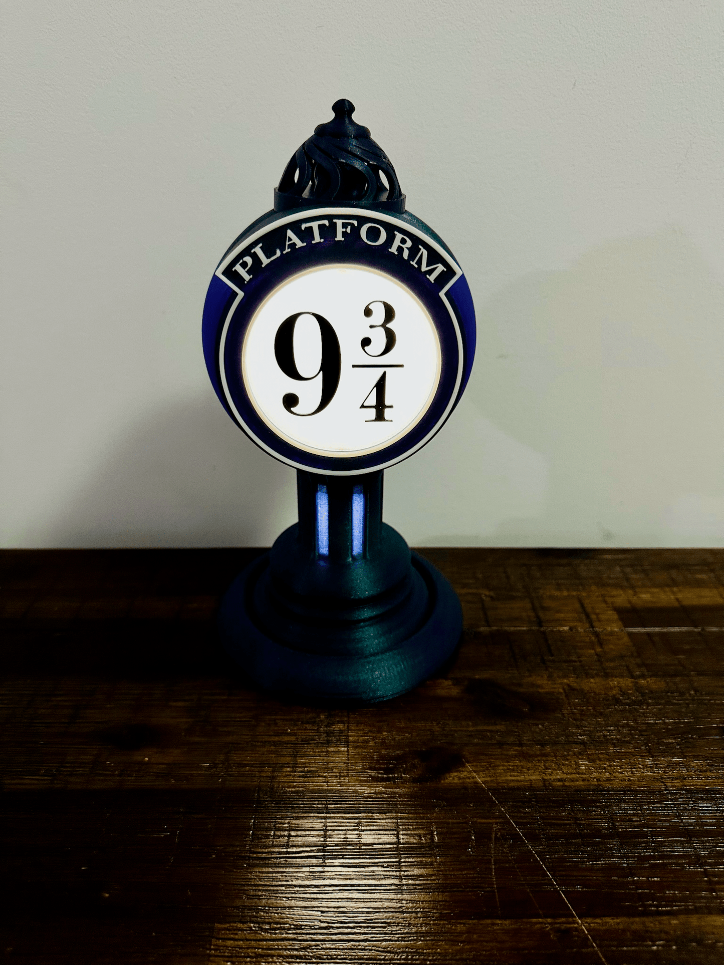Harry Potter: Platform 9 3/4 LED Light up Lamp - Train Platform Lamp - USB Powered