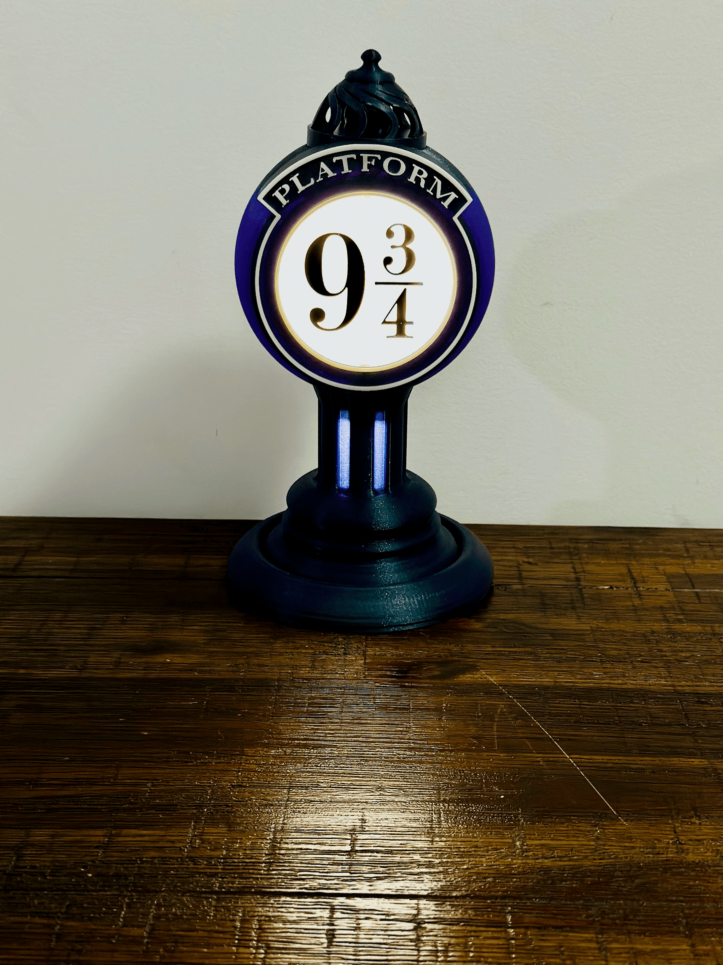 Harry Potter: Platform 9 3/4 LED Light up Lamp - Train Platform Lamp - USB Powered