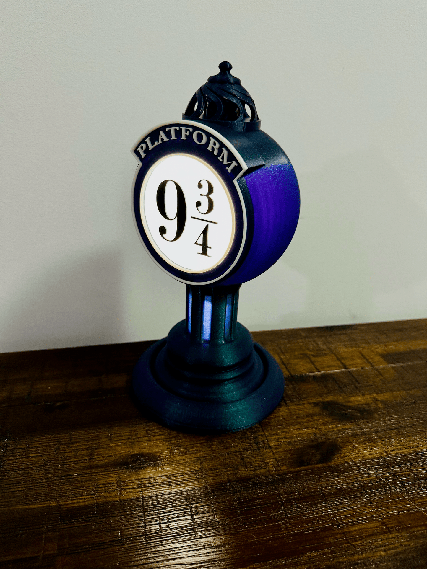 Harry Potter: Platform 9 3/4 LED Light up Lamp - Train Platform Lamp - USB Powered