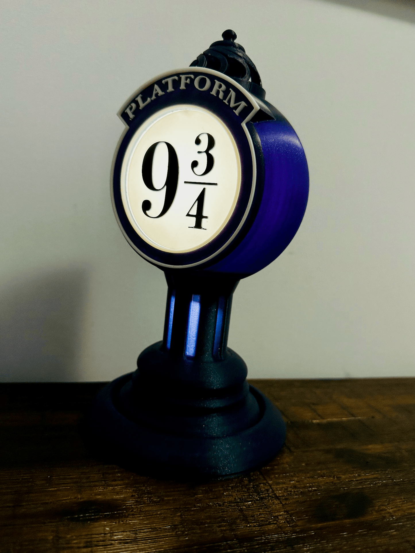 Harry Potter: Platform 9 3/4 LED Light up Lamp - Train Platform Lamp - USB Powered