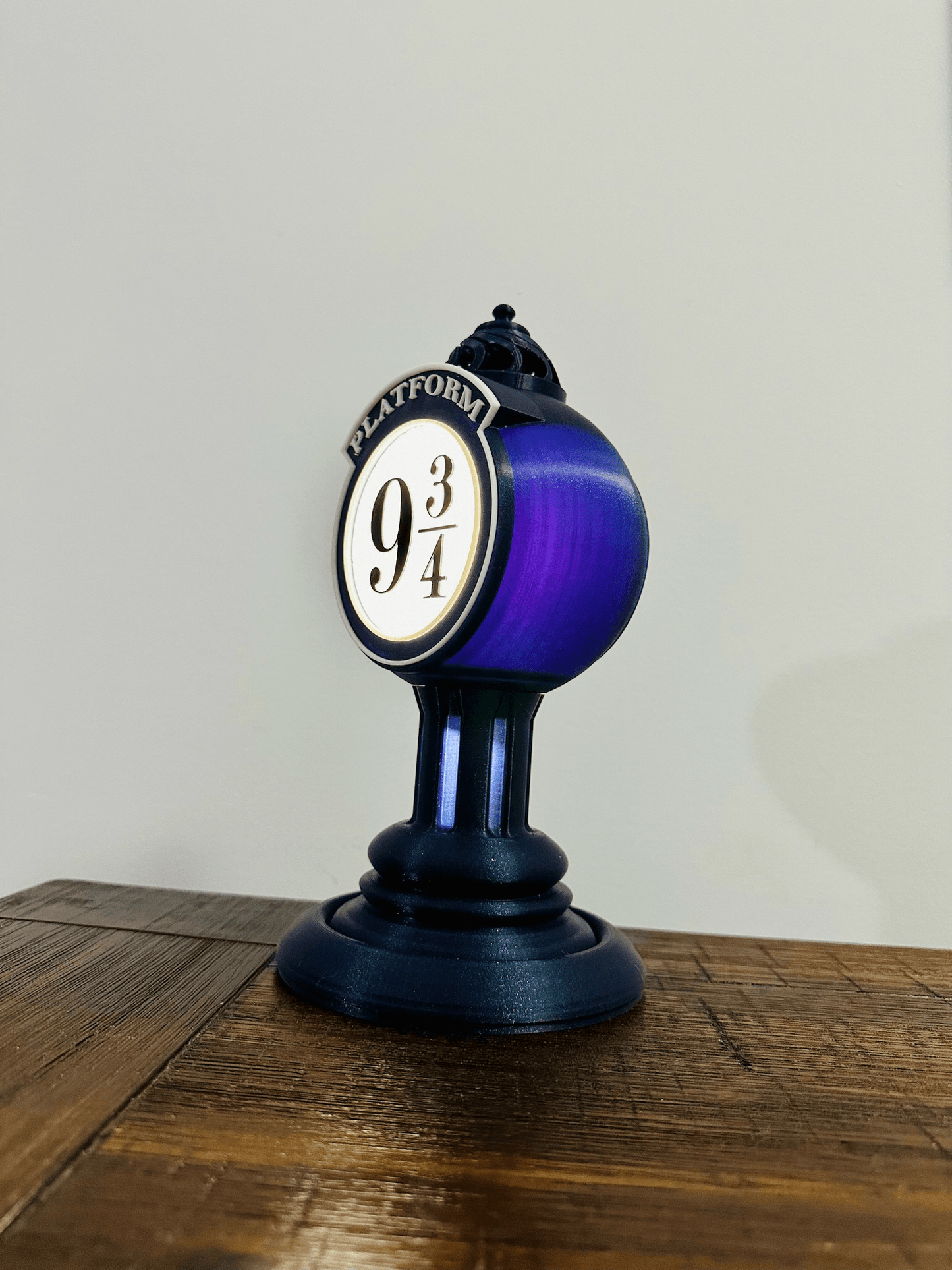 Harry Potter: Platform 9 3/4 LED Light up Lamp - Train Platform Lamp - USB Powered