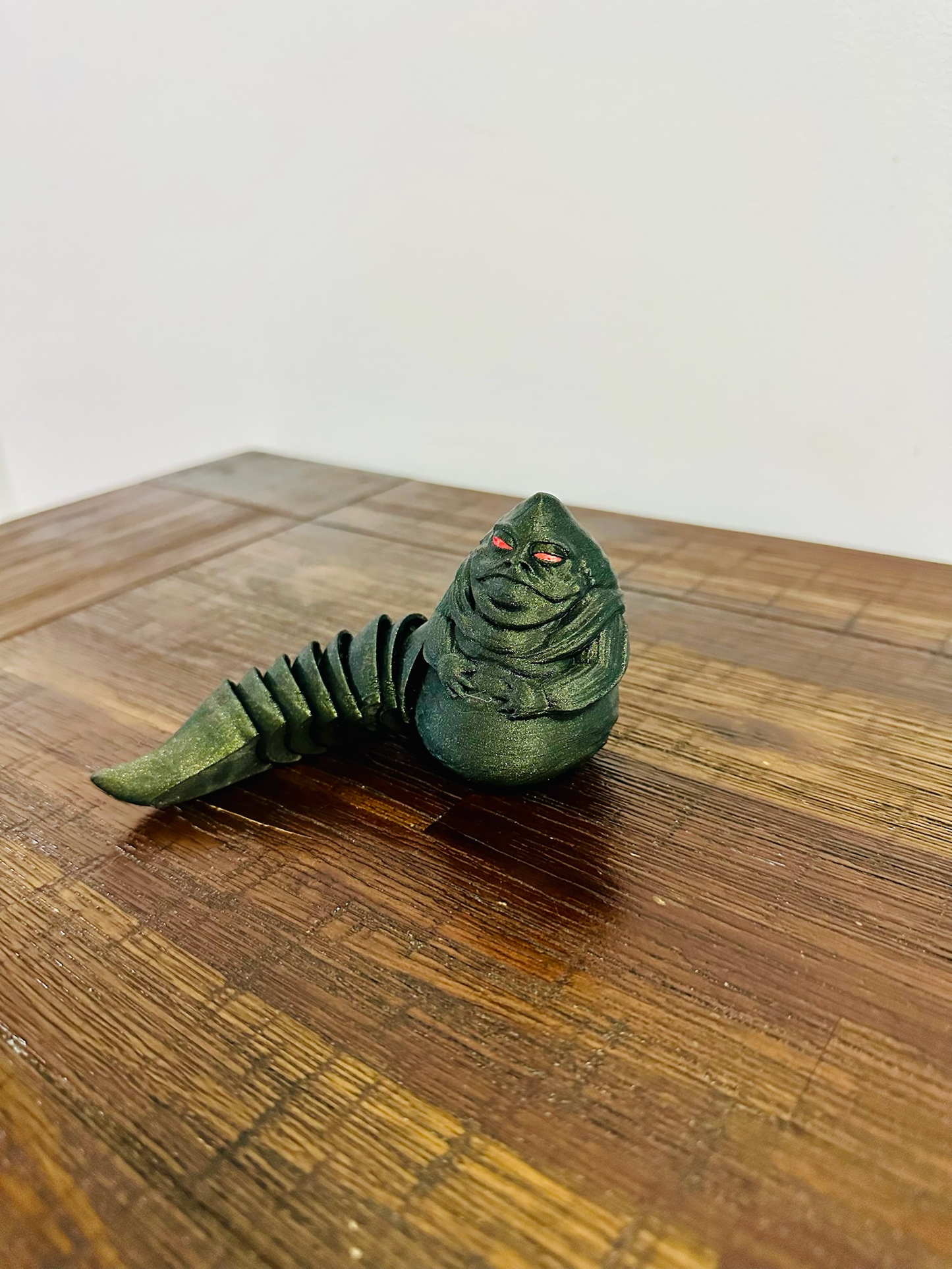 Star Wars: Articulated Jabba The Hutt Figurine with Red Eyes | StarWars Decoration & Fidget Toy for Collectors and Fans
