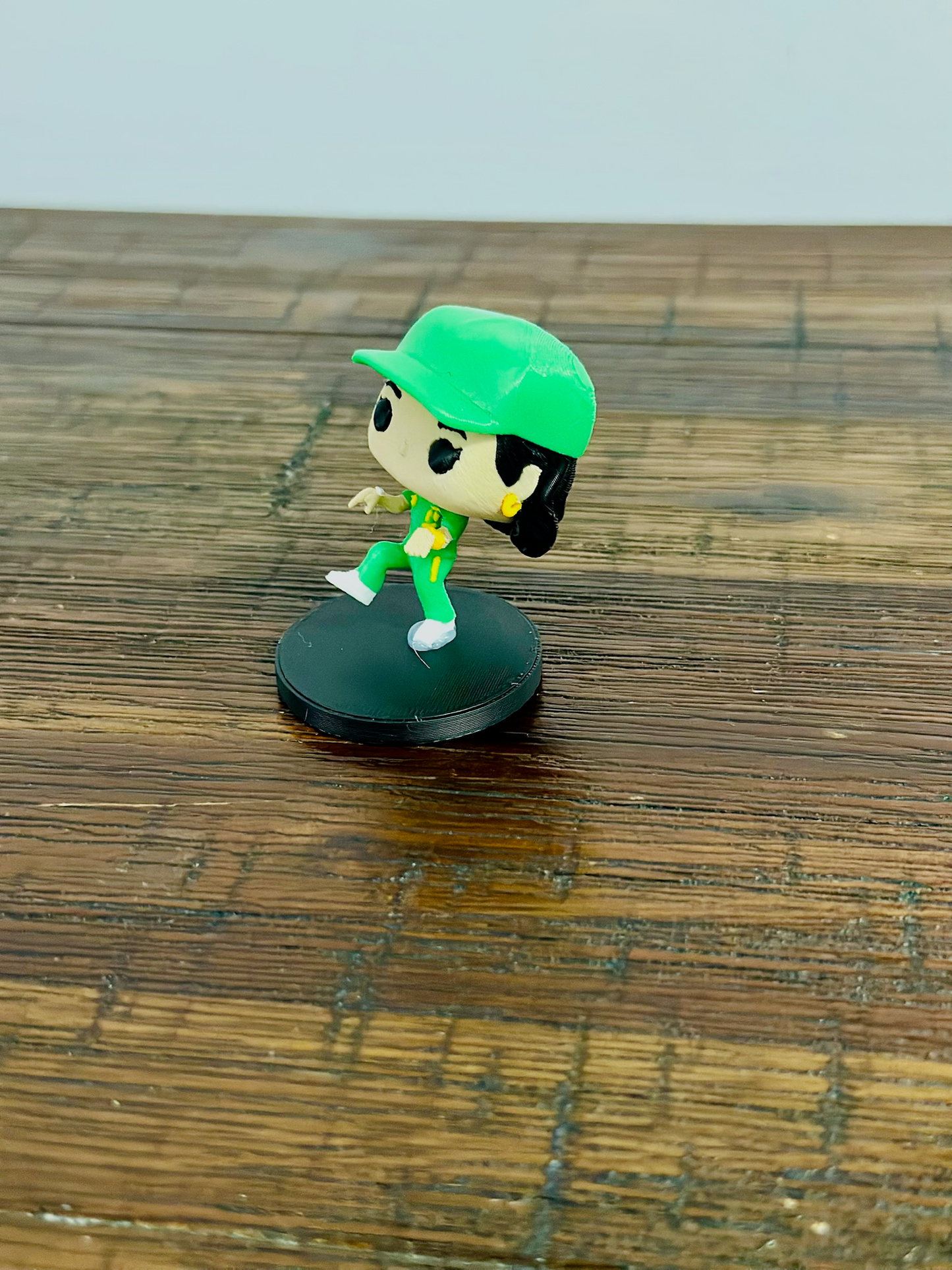 Raygun Mini Figurine - Tiny miniature 9cm tall of Raygun in her infamous pose
