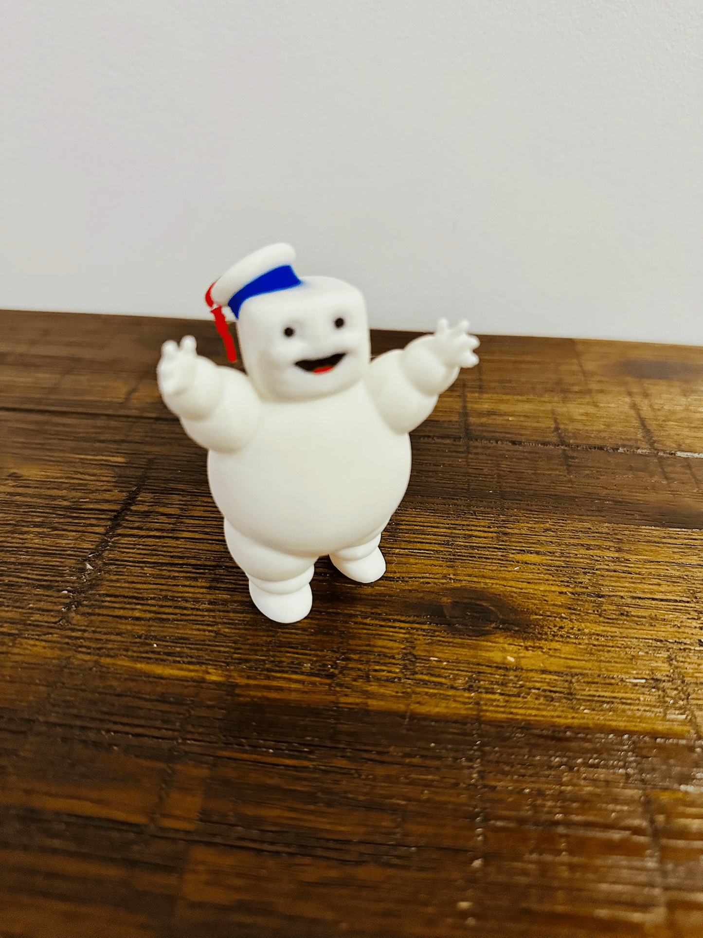 Ghost Busters - Stay Puft Marshmallow Man Figurine - 10cm Tall