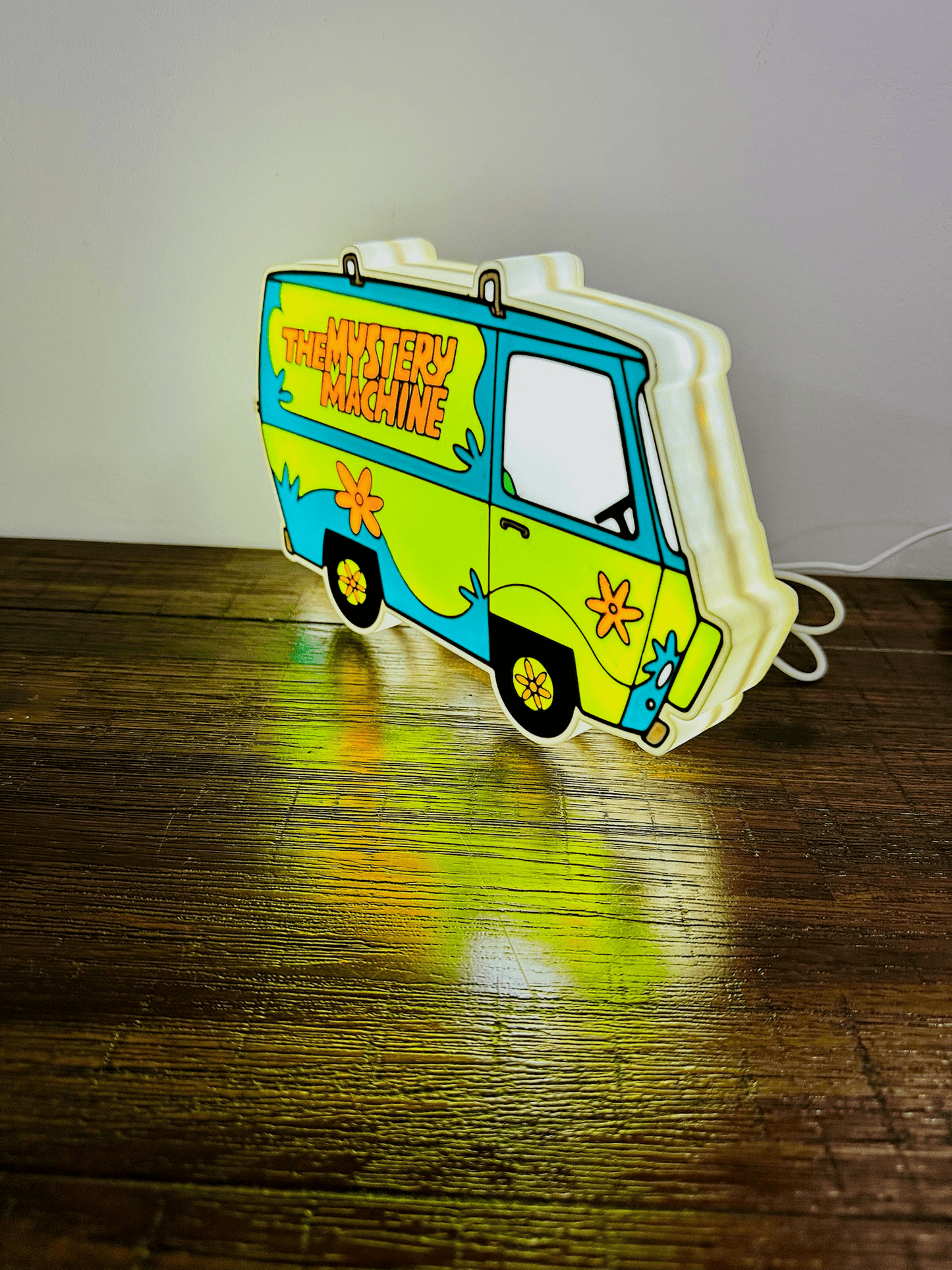 The Mystery Machine - Scooby Doo - Light Up Sign / Night Light - USB Powered