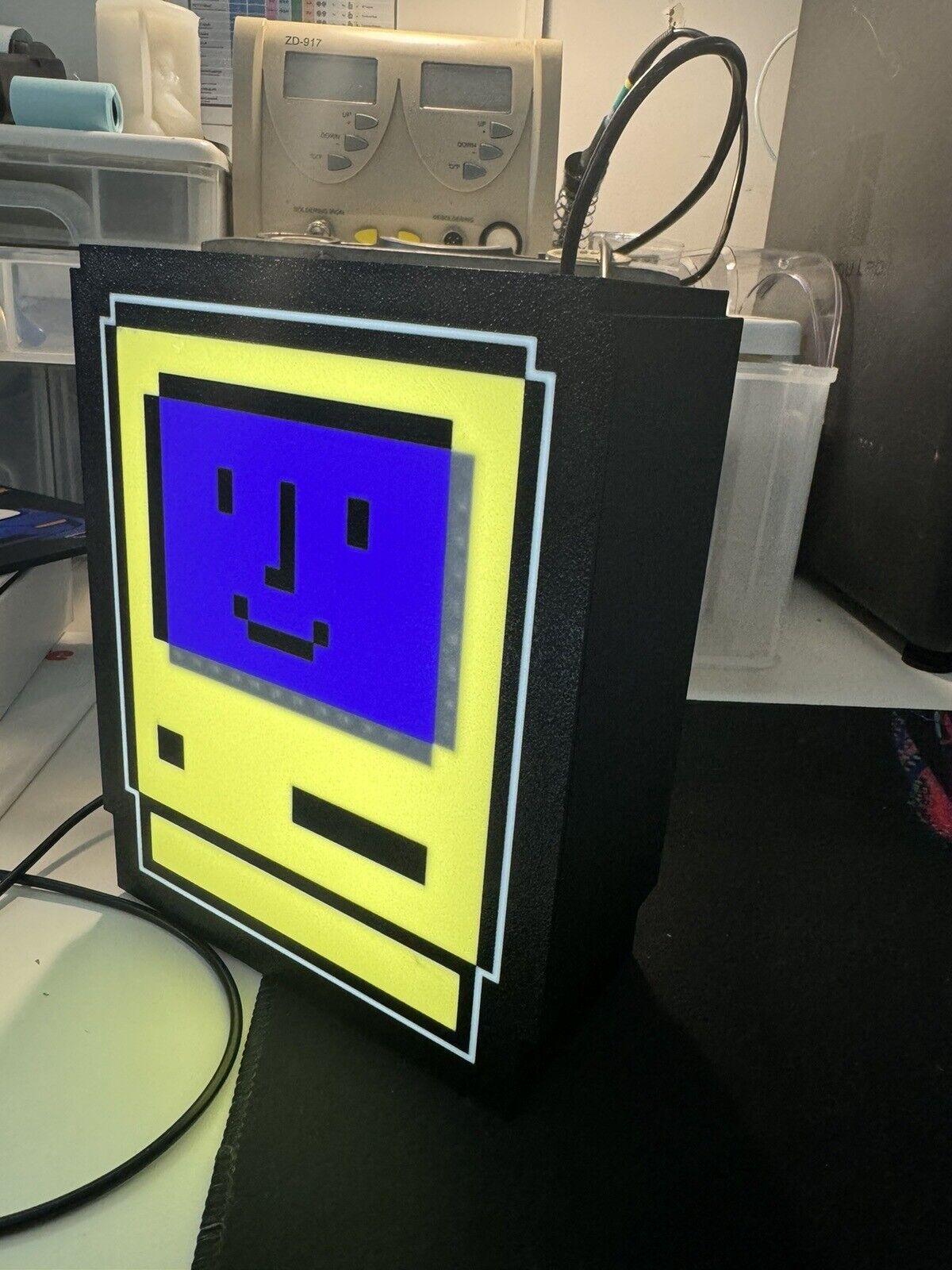 Happy Macintosh - Classic Vintage Apple Macintosh USB Powered LED Light Box! New - Michael's 3D World
