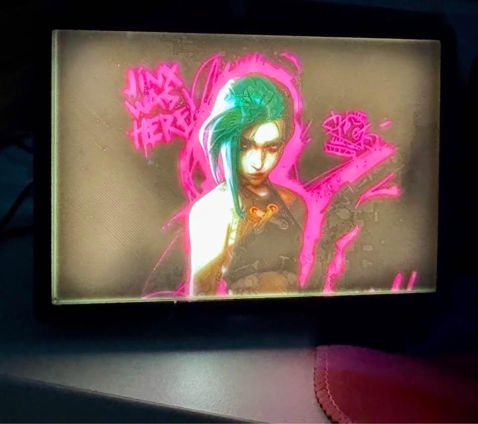 Arcane: Jinx was here - Bright light up USB Powered Night Light - Michael's 3D World