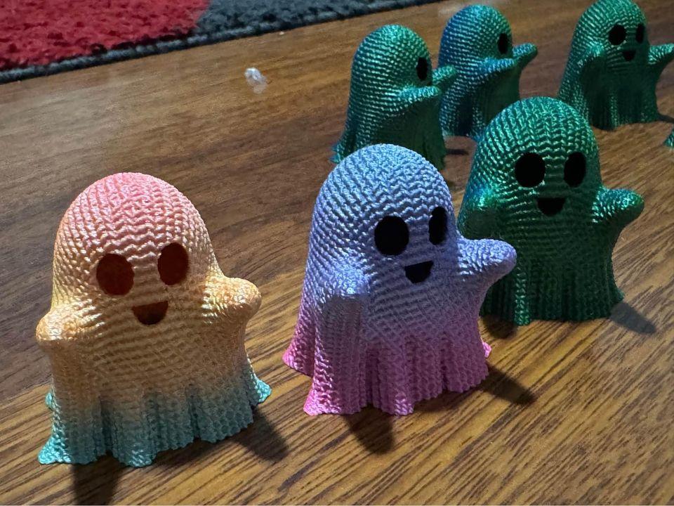 Mini Halloween Ghosts! Various Colours! - Michael's 3D World