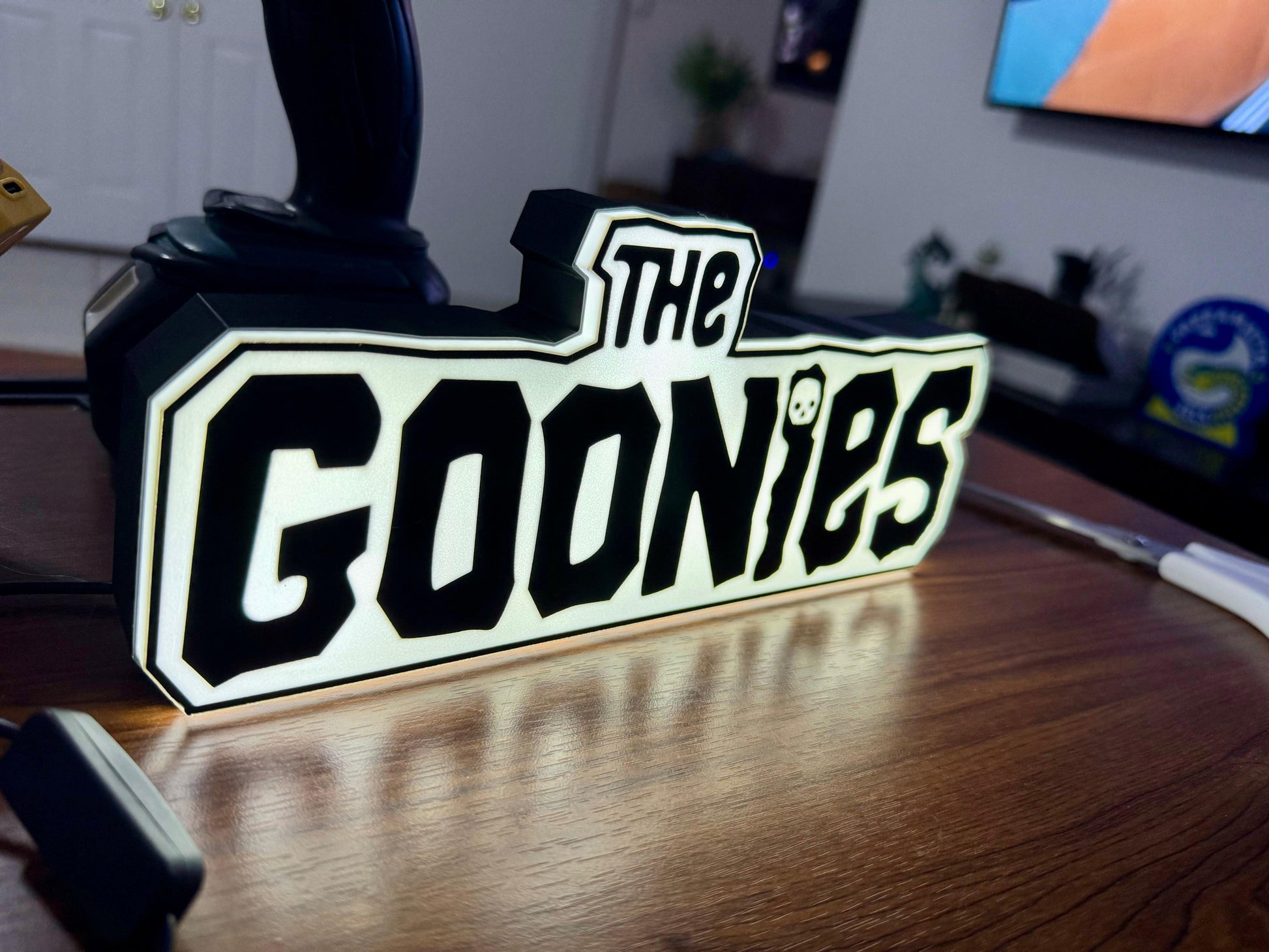 The Goonies - Black & White Light Up Sign / Night Light - USB Powered - Michael's 3D World
