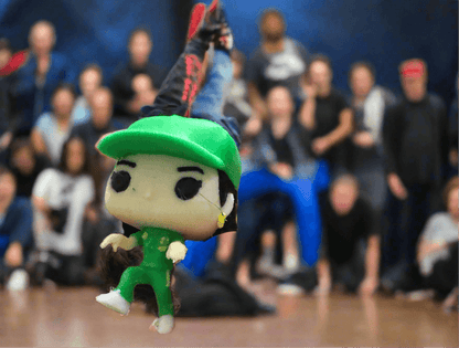 Raygun Mini Figurine - Tiny miniature (5cm tall) of Raygun in her infamous pose - Michael's 3D World