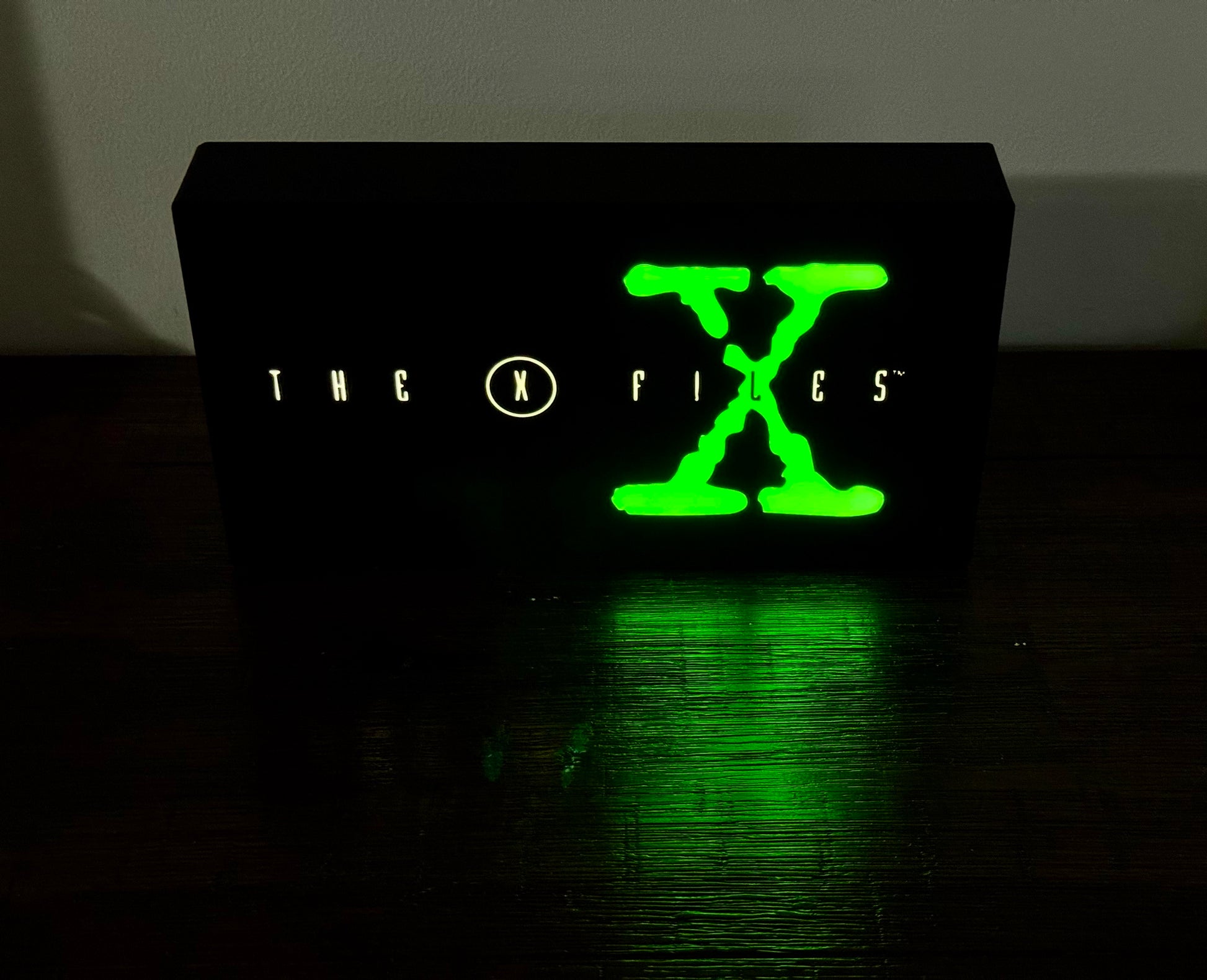 The X Files - White & Green Logo - Bright light up LED Night Light