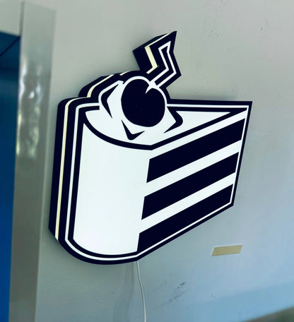 The cake is a lie! But this portal light isnt! - Michael's 3D World