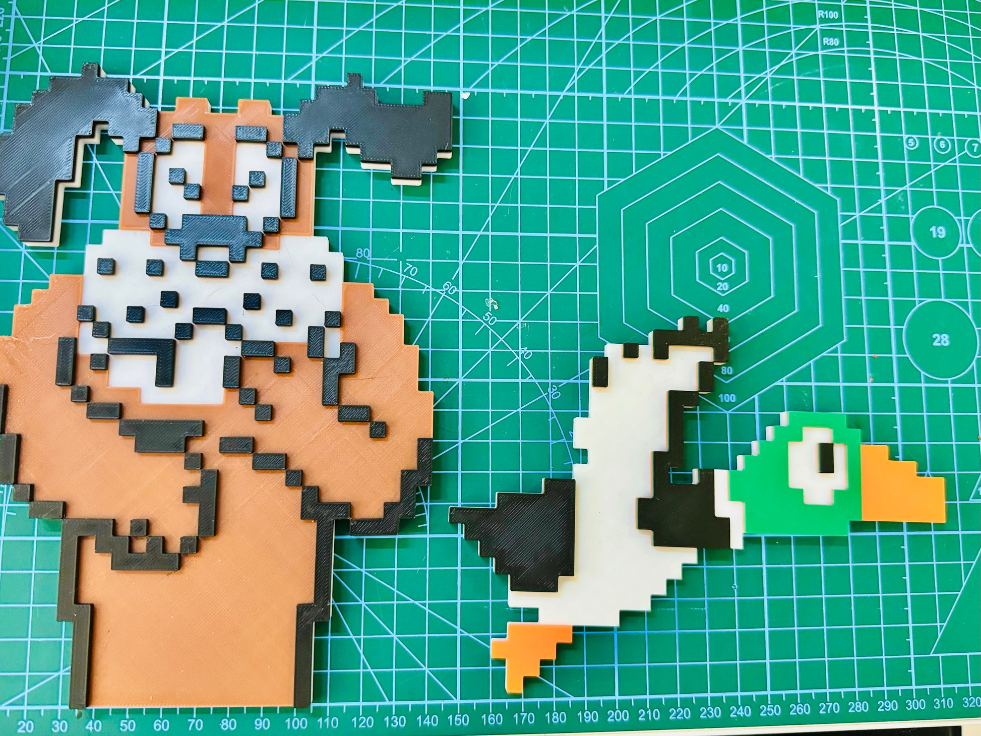 Duck Hunt: 2-piece wall art set - Dog & Duck - Michael's 3D World