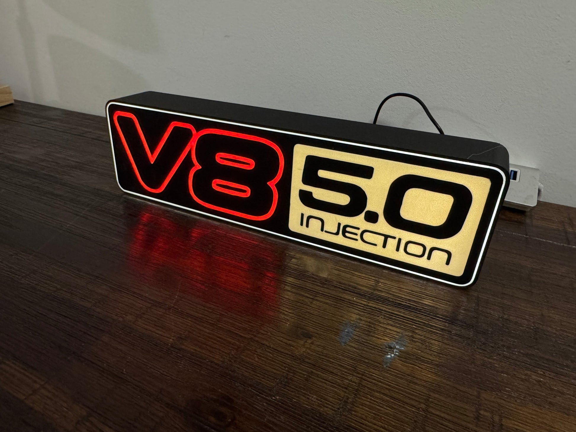 Holden V8 5.0 Badge Logo - Light Up Artwork / Wall Art / Sign