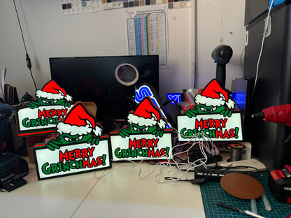 Merry Grinchmas - Peeking Grinch Light Up Sign / Wall Art - Michael's 3D World