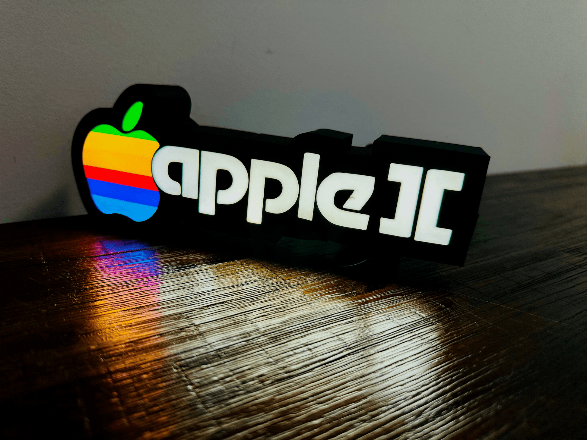 Apple II Apple Logo - Full Colour or White - Night Light / Light Up Wall Art