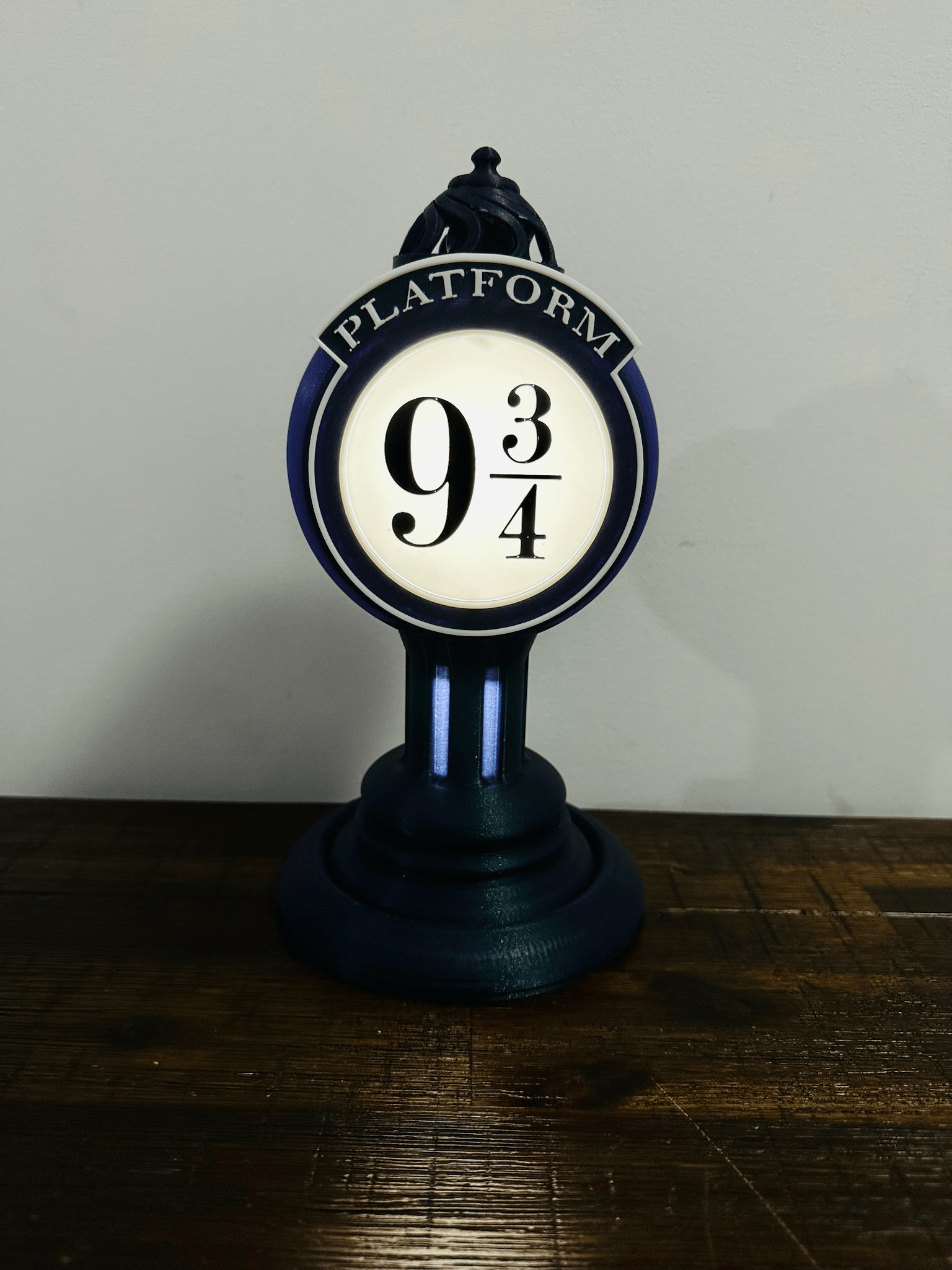 Harry Potter: Platform 9 3/4 LED Light up Lamp - Train Platform Lamp - USB Powered