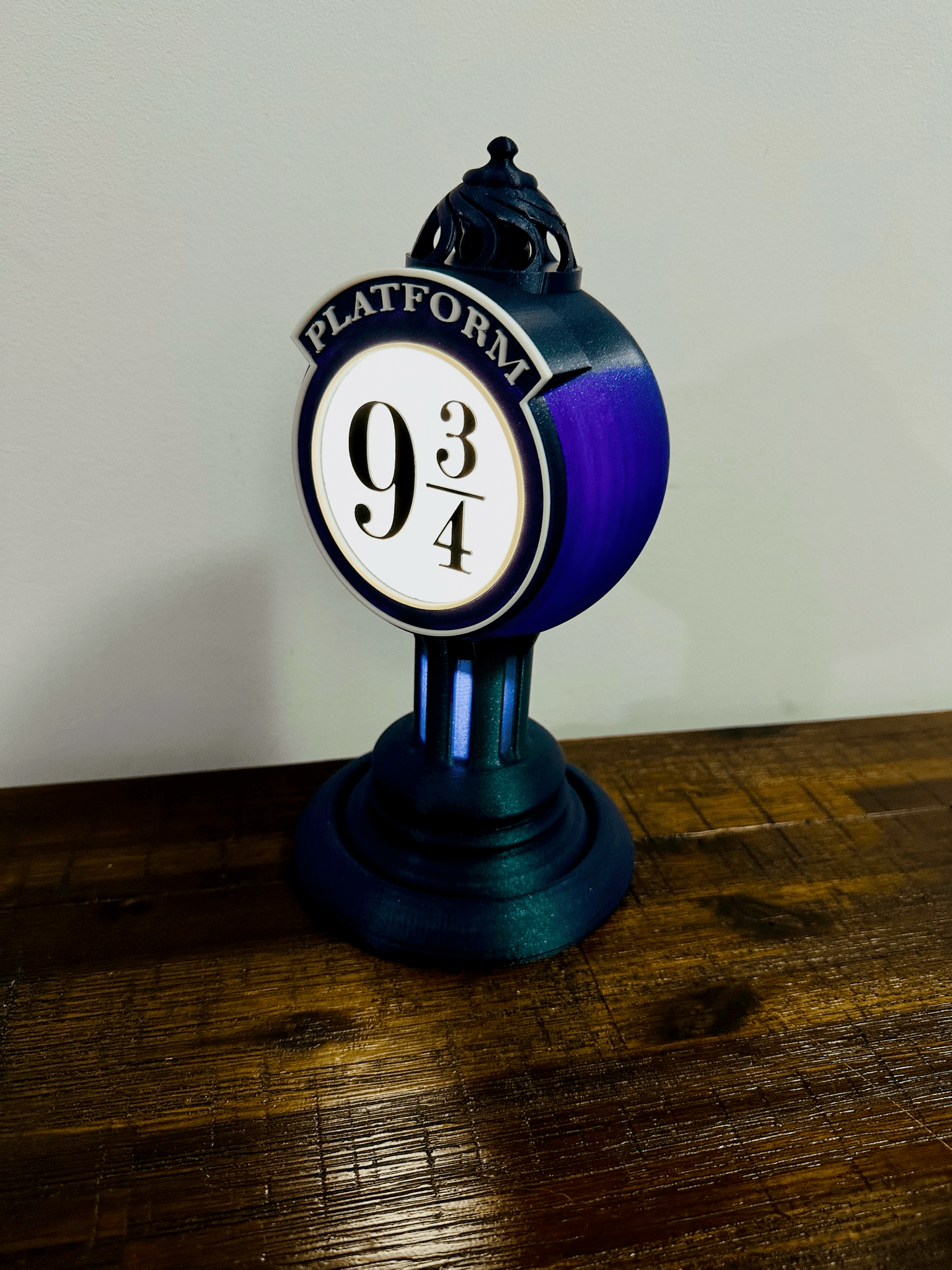 Harry Potter: Platform 9 3/4 LED Light up Lamp - Train Platform Lamp - USB Powered