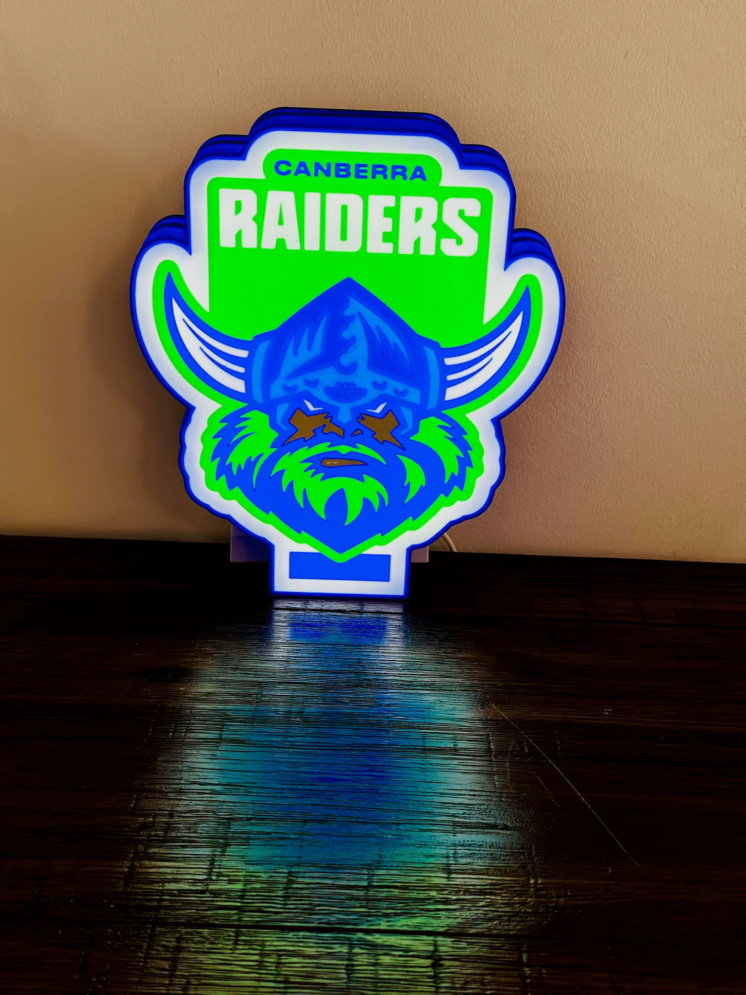 Canberra Raiders Logo - Light Up Sign - USB Powered