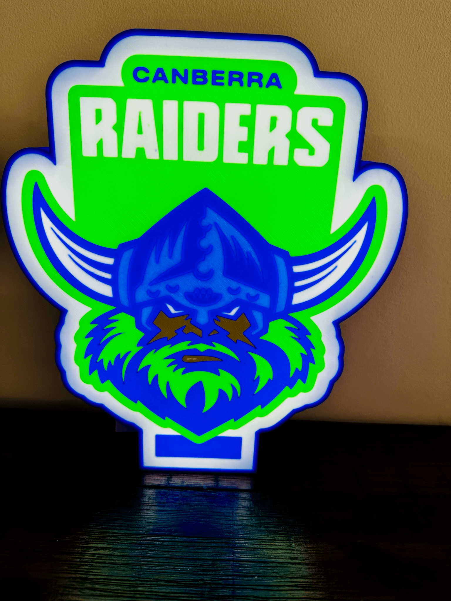 Canberra Raiders Logo - Light Up Sign - USB Powered