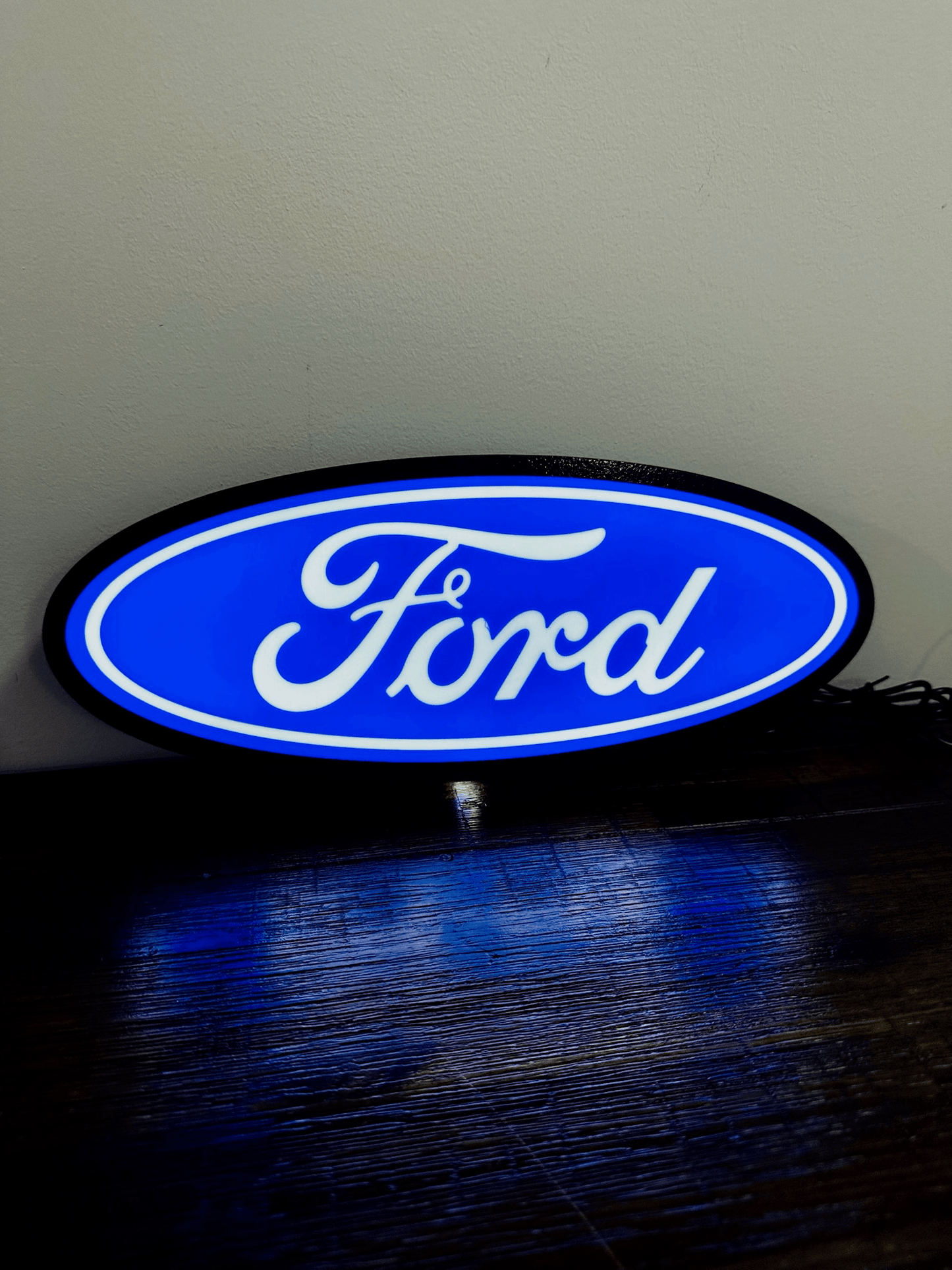 Ford Oval Logo - Light up sign - USB Powered