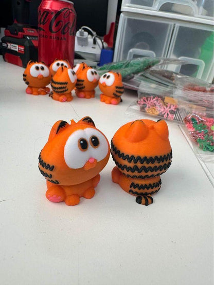 Miniature Baby Garfield! Stands about 5cm tall, solid plastic, very detailed. Unique Gift Idea! - Michael's 3D World